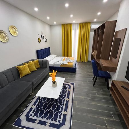 Andor Luxury Hotel & Duplex Kryemëdhej Bagian luar foto