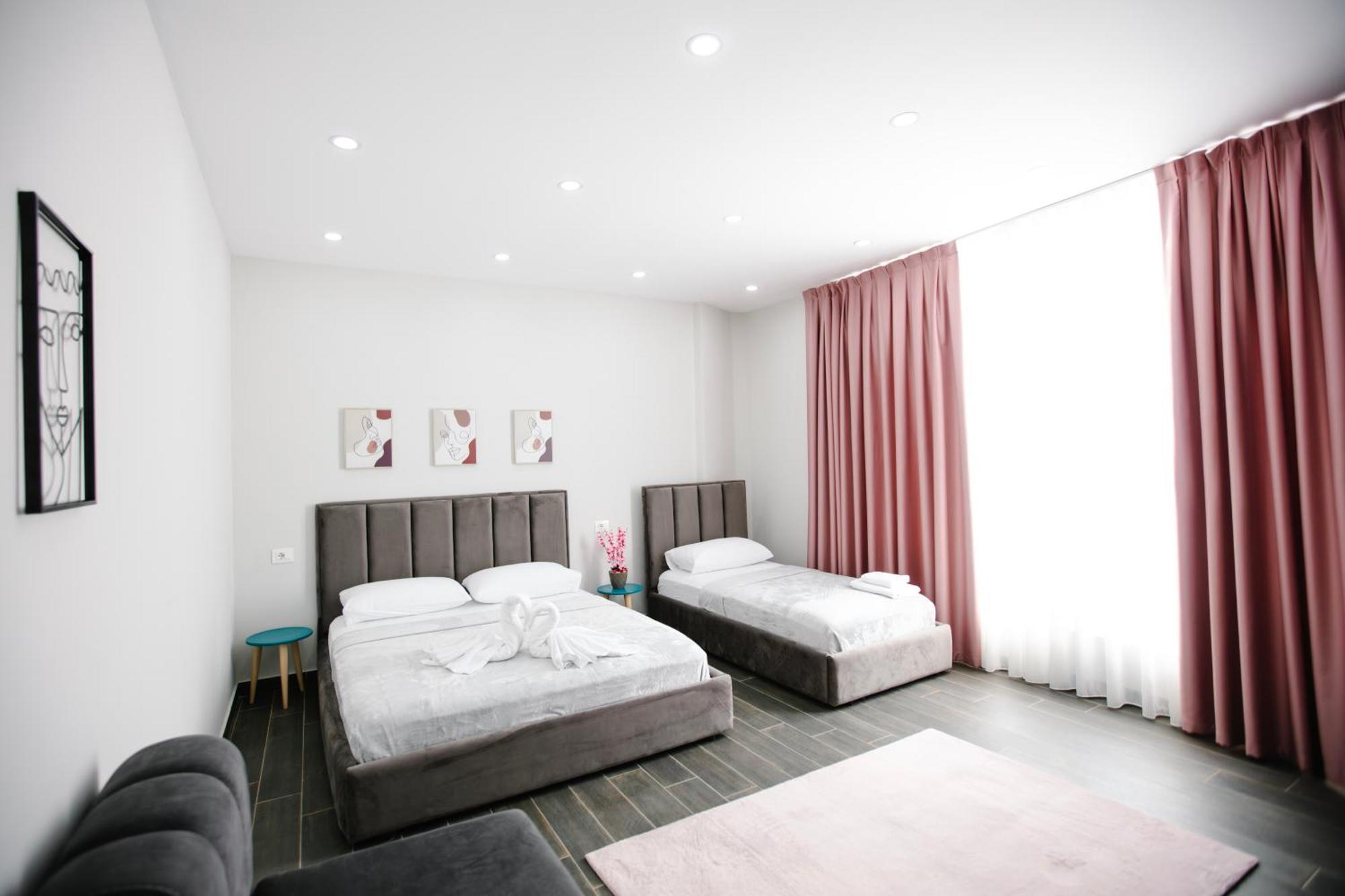 Andor Luxury Hotel & Duplex Kryemëdhej Bagian luar foto