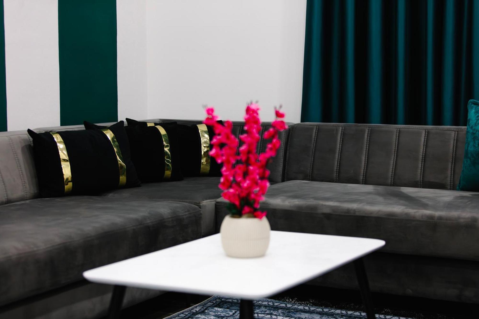 Andor Luxury Hotel & Duplex Kryemëdhej Bagian luar foto