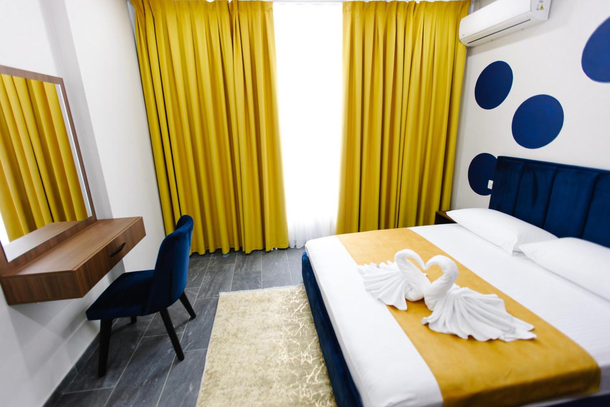 Andor Luxury Hotel & Duplex Kryemëdhej Bagian luar foto