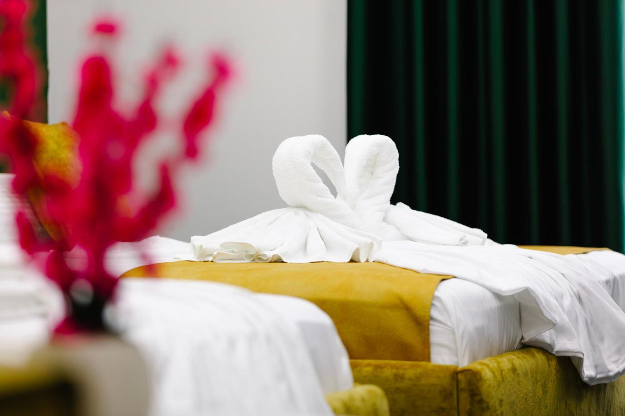 Andor Luxury Hotel & Duplex Kryemëdhej Bagian luar foto