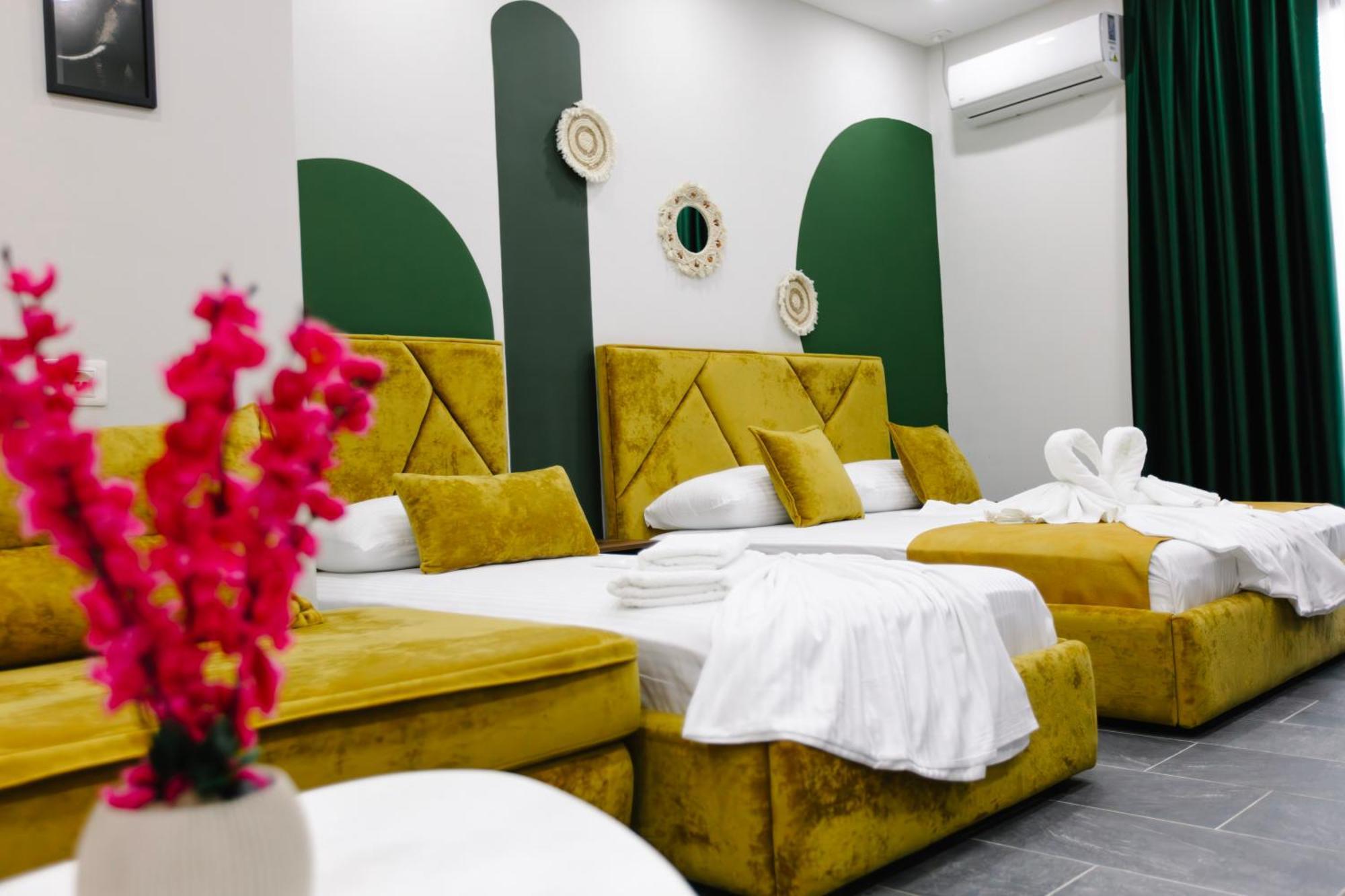 Andor Luxury Hotel & Duplex Kryemëdhej Bagian luar foto