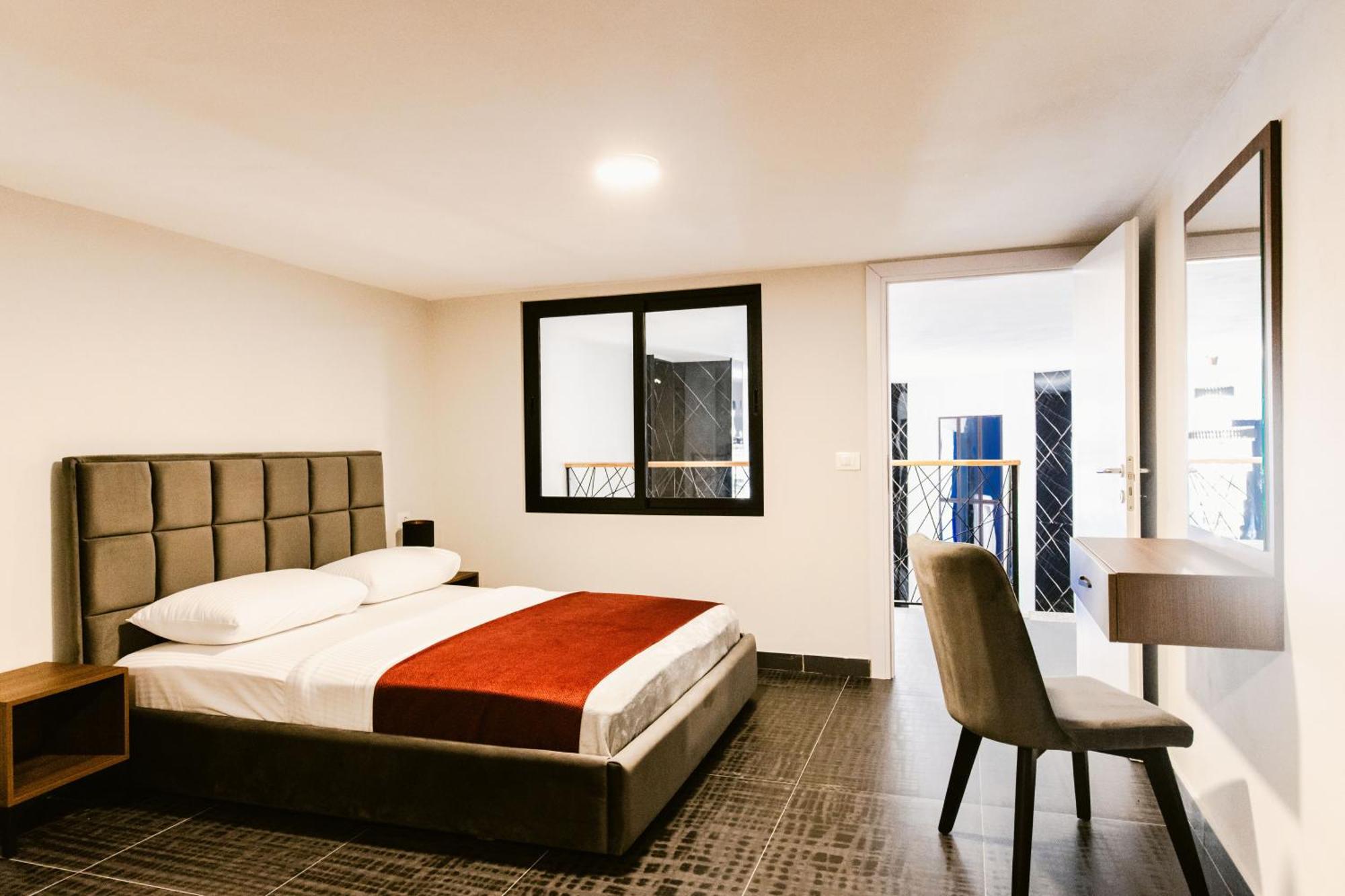 Andor Luxury Hotel & Duplex Kryemëdhej Bagian luar foto