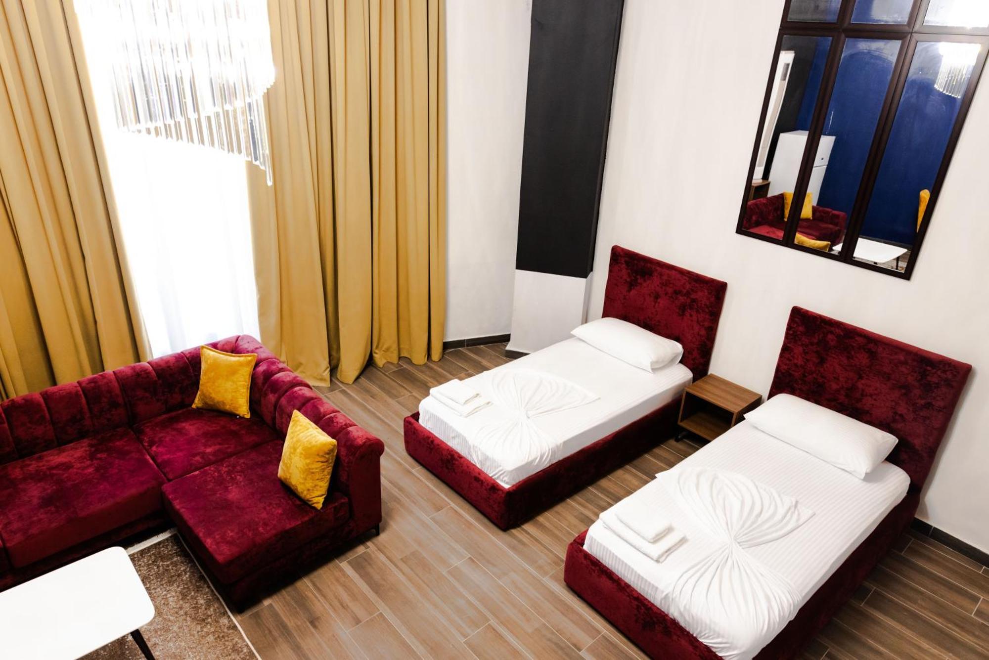 Andor Luxury Hotel & Duplex Kryemëdhej Bagian luar foto