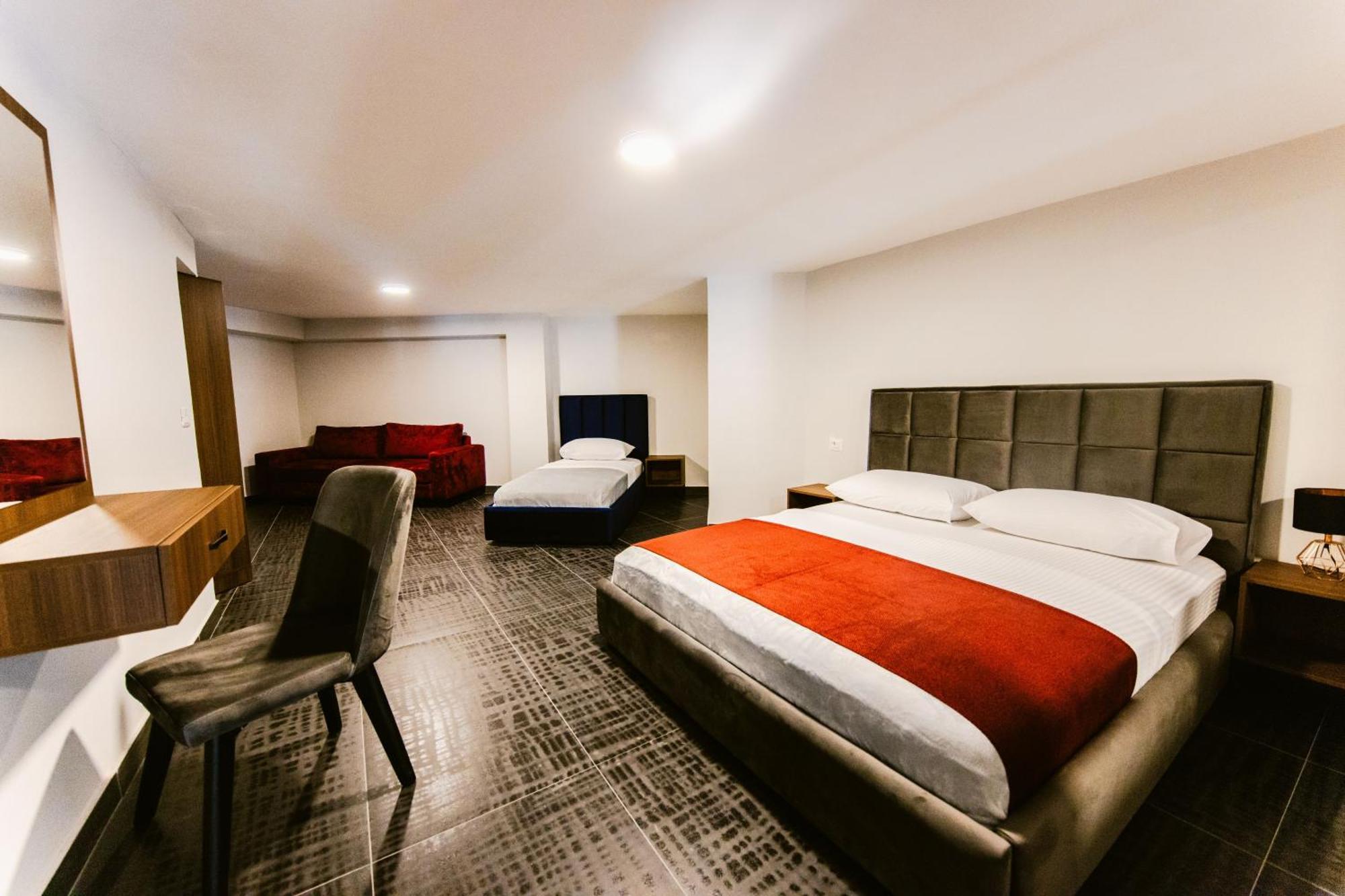 Andor Luxury Hotel & Duplex Kryemëdhej Bagian luar foto
